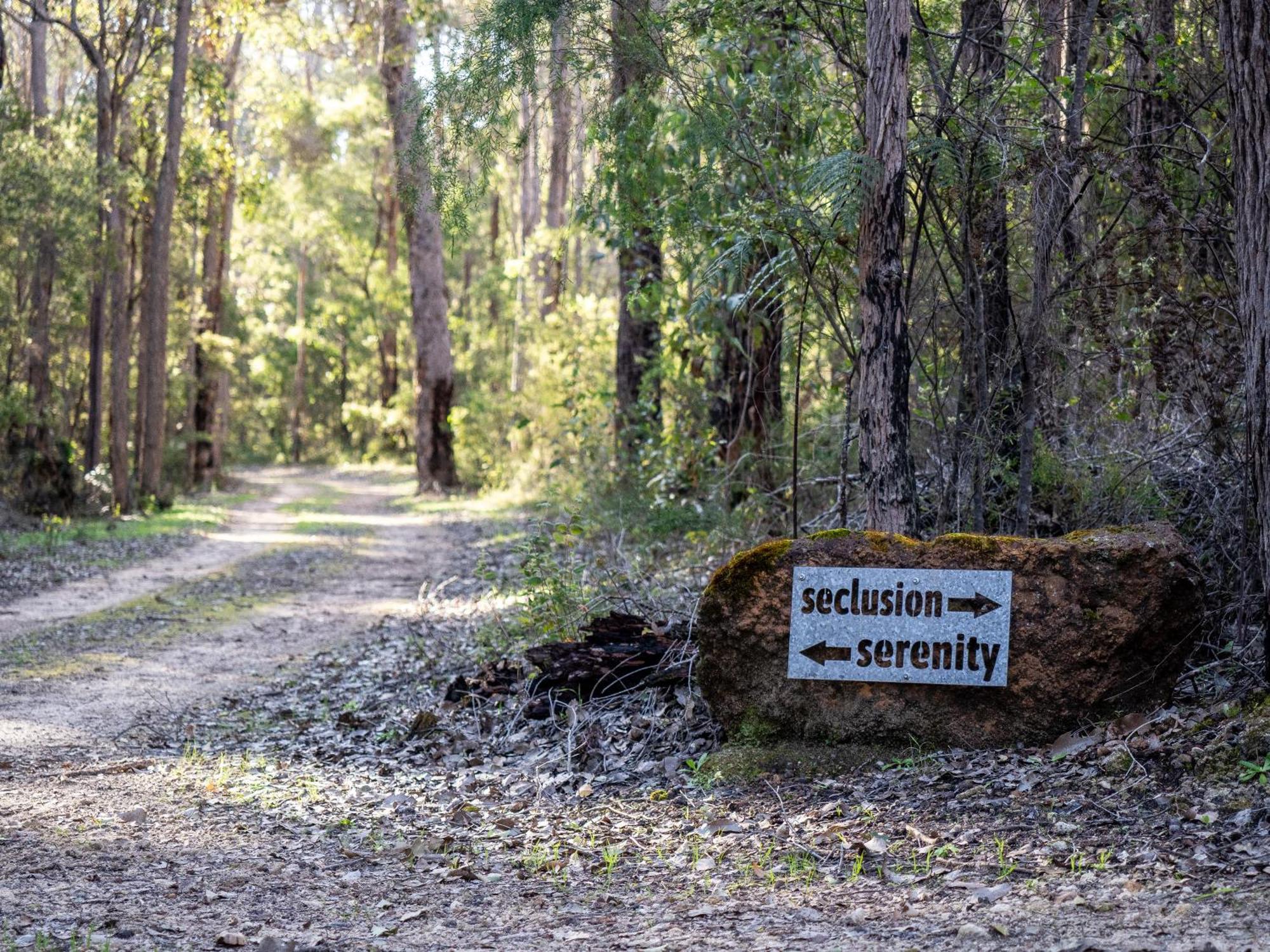 Jarrah Grove Forest Retreat - Adults Only Luxury Chalet Rosa Glen Exteriér fotografie