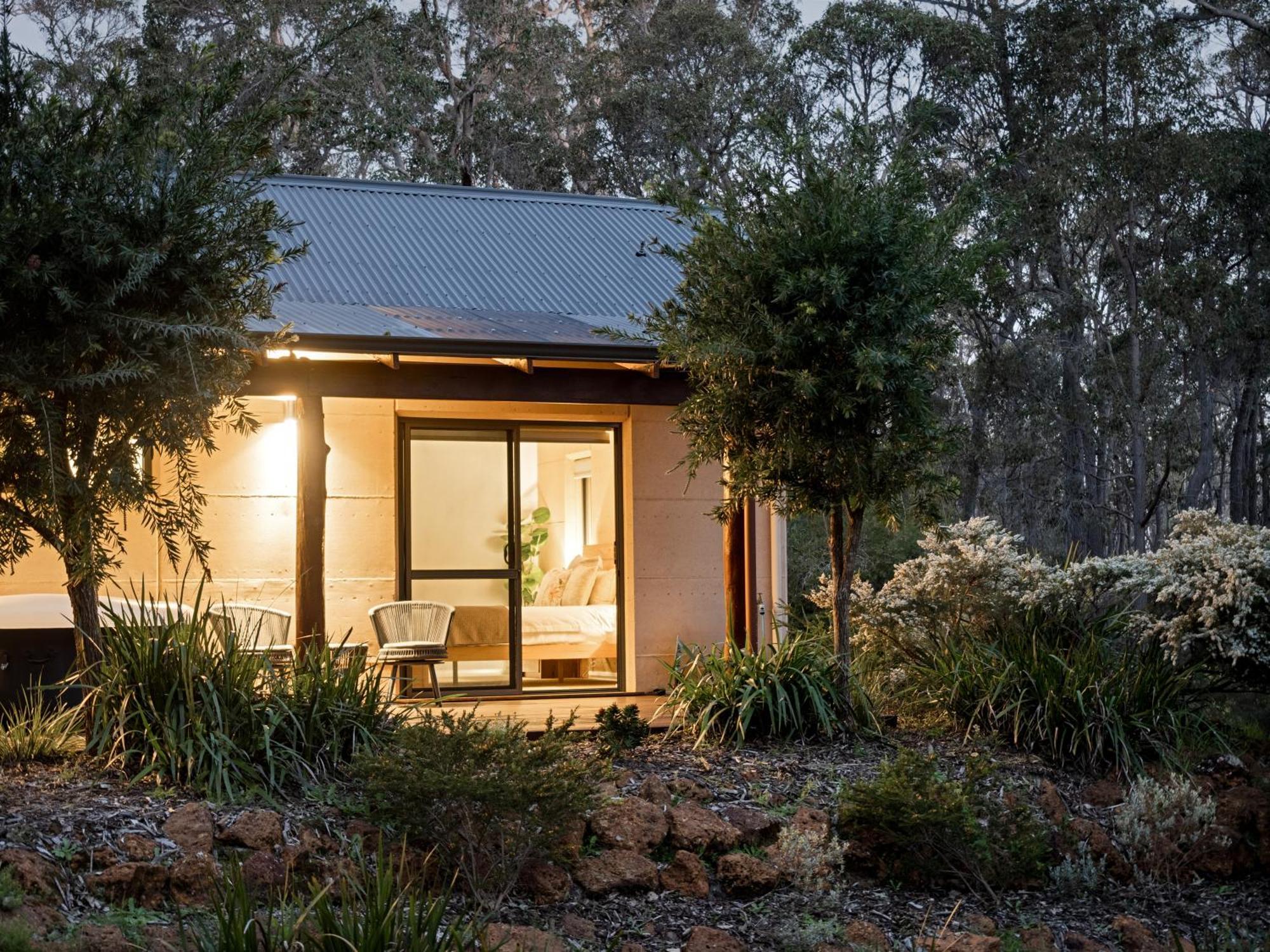 Jarrah Grove Forest Retreat - Adults Only Luxury Chalet Rosa Glen Exteriér fotografie